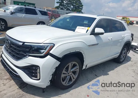 2024 Volkswagen Atlas Cross Sport 2.0T Sel R-Line z USA, uszkodzony, nr VIN 1V2AE2CA1RC253781